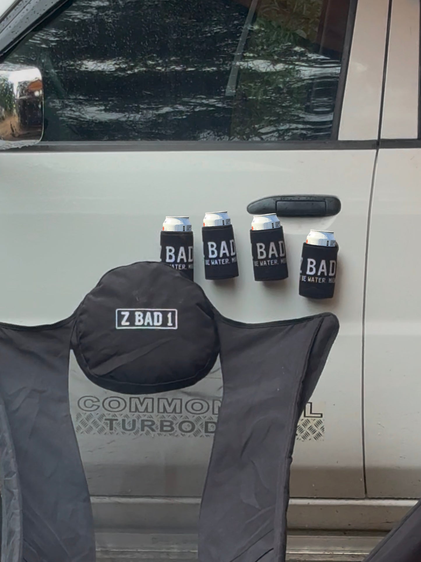 ZBAD1 - Magnetic Stubby Cooler