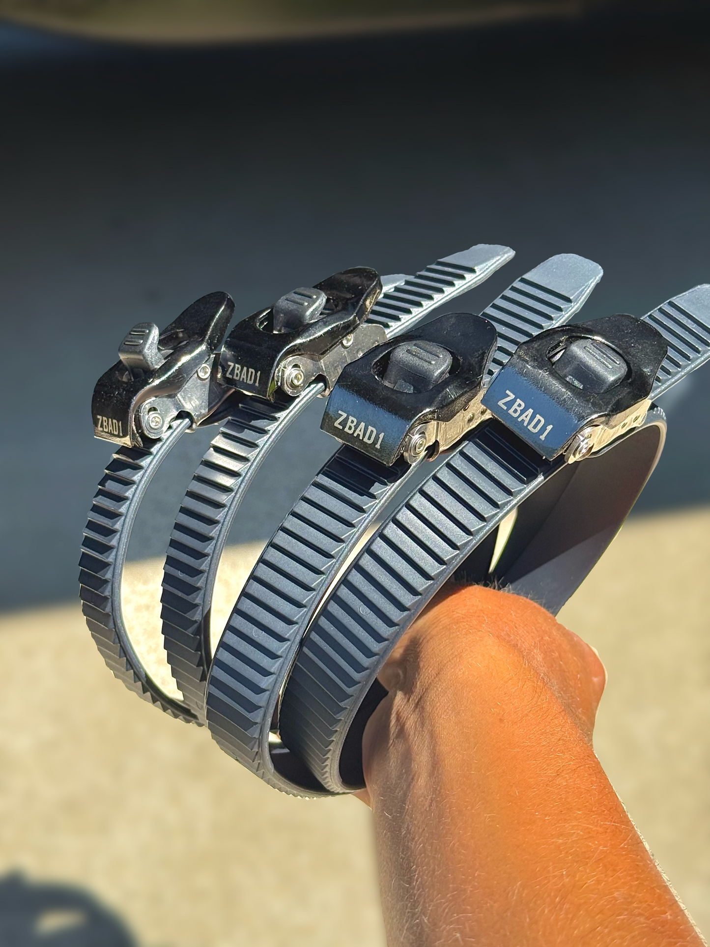 ZBAD1 - Grip Lock Straps