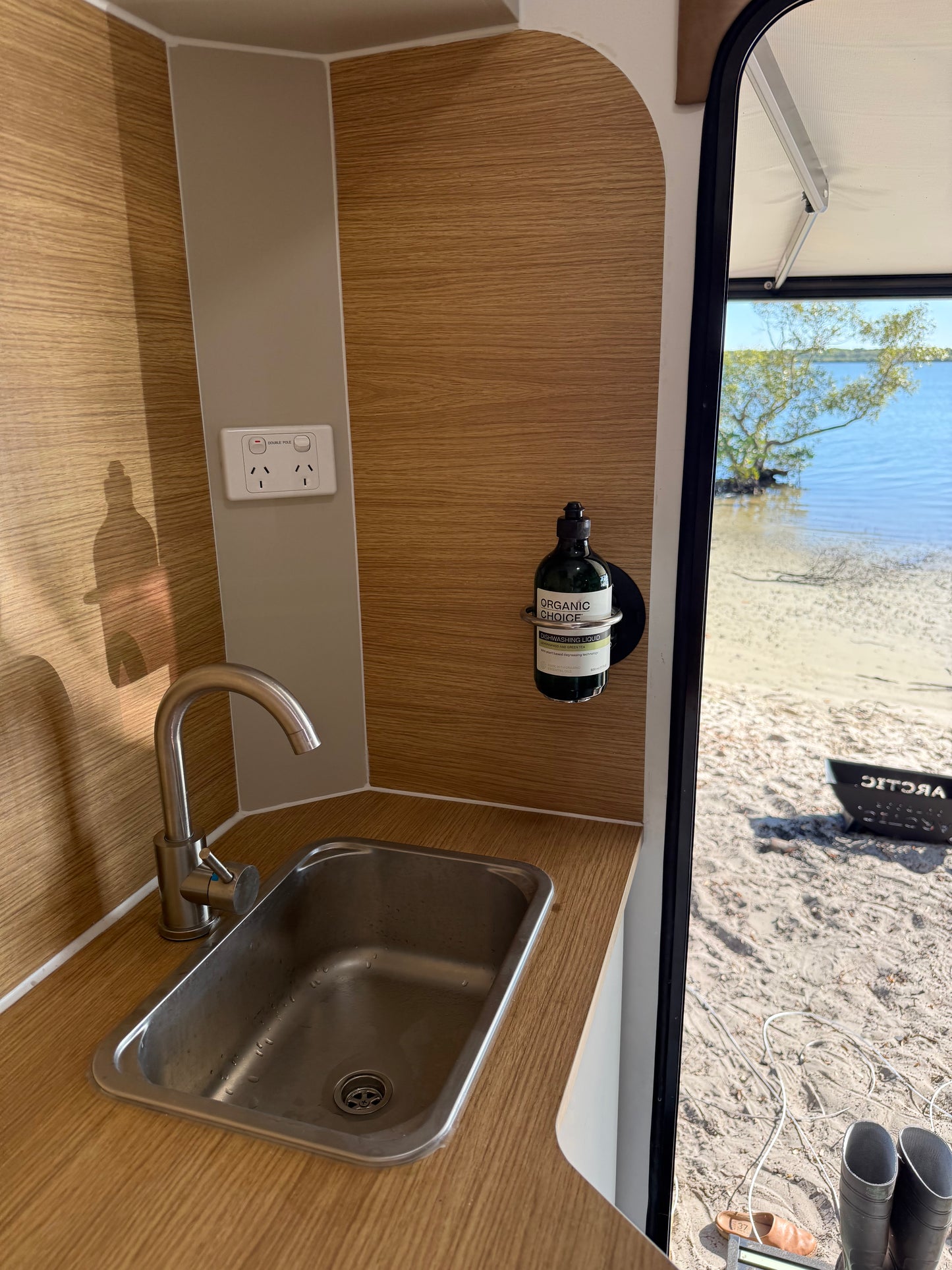 ZBAD1 - Over Engineered Cup Holder